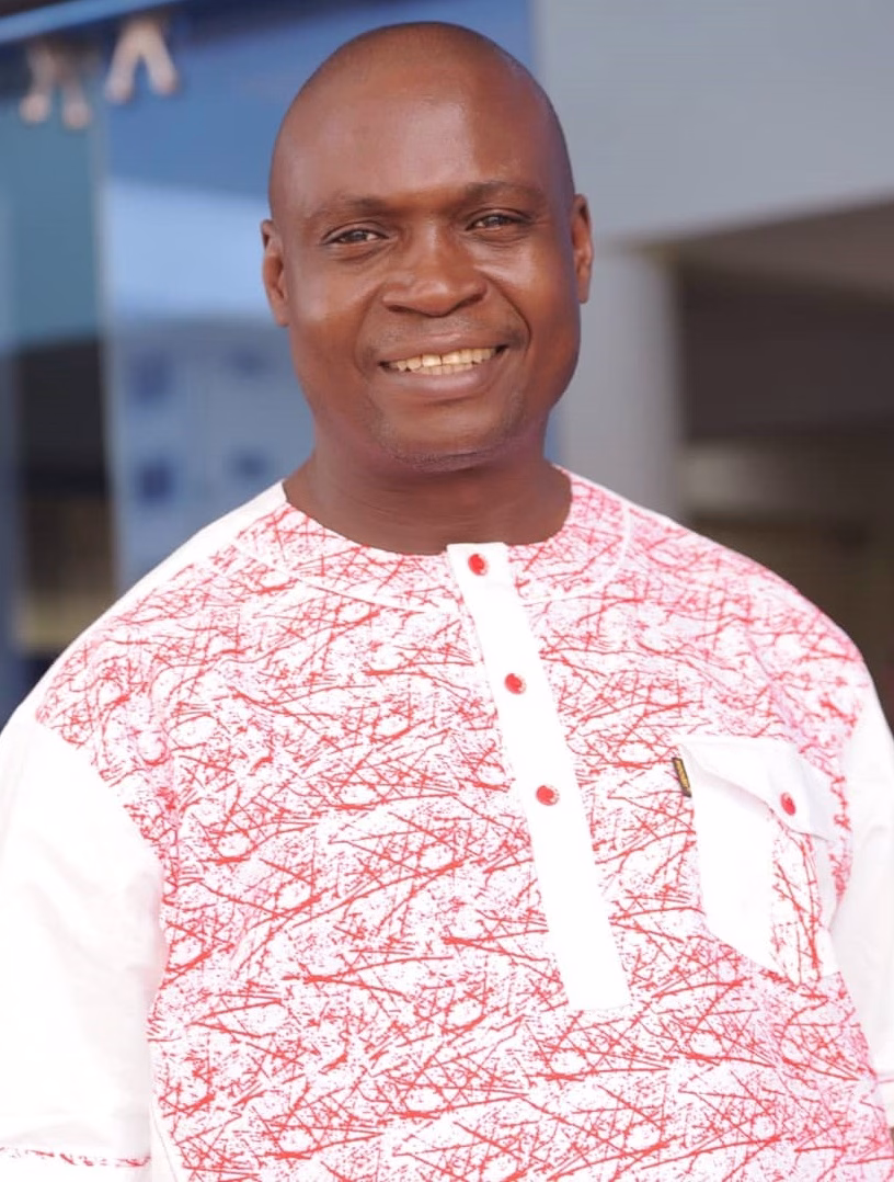 Portrait of Dr Robert Fungo
