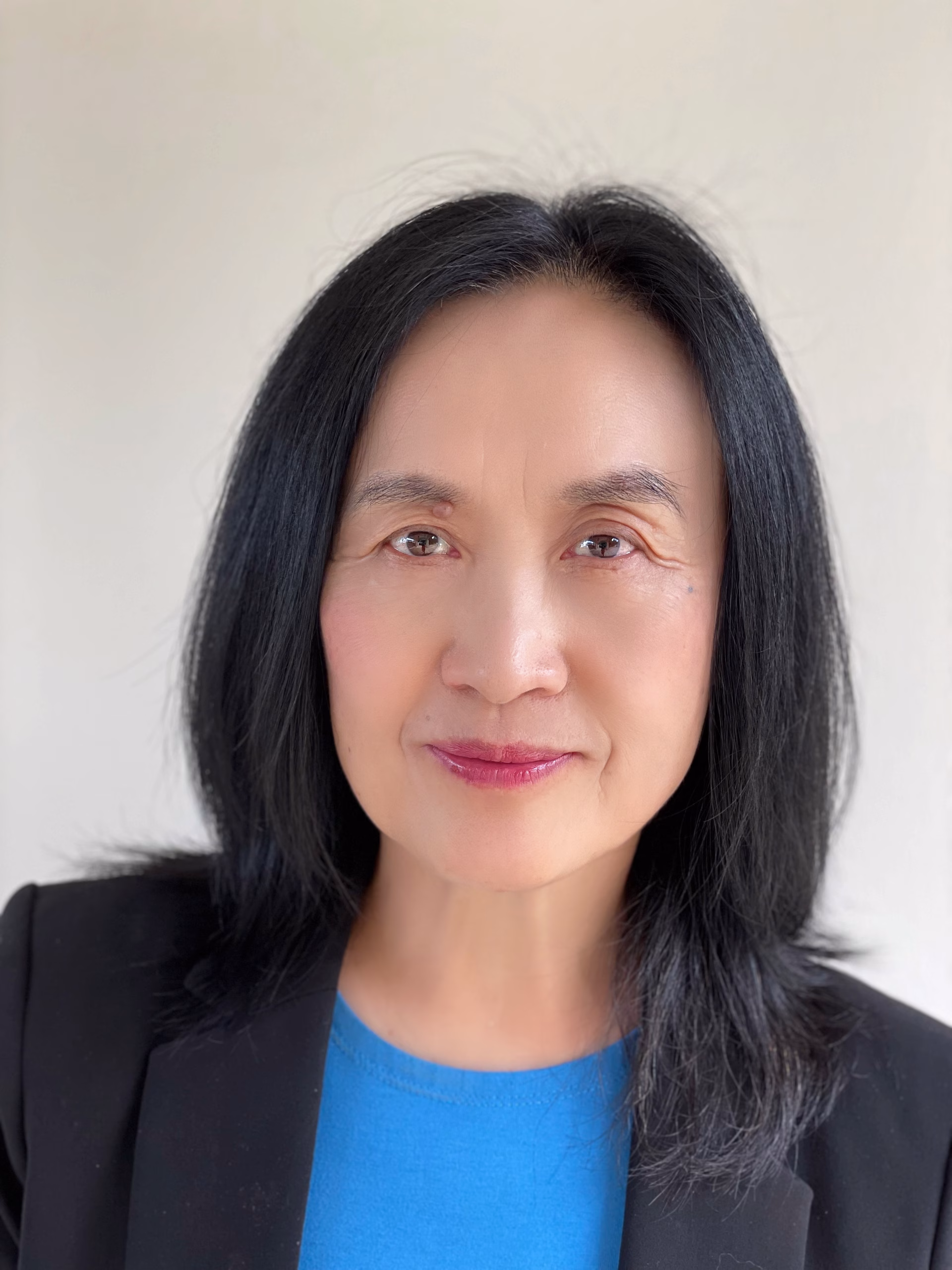 Portrait of Professor Zhaoping Li
